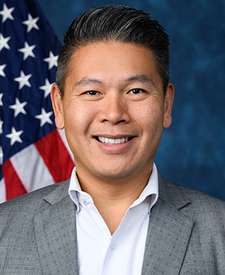 Derek Tran